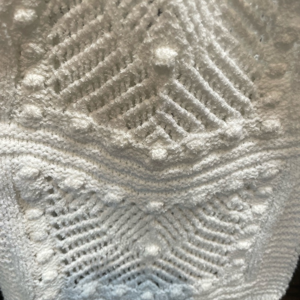 NWT—-Abound Cream Knit Crop Top - Picture 3 of 8